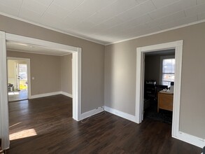 298 Park Ave in Torrington, CT - Building Photo - Building Photo