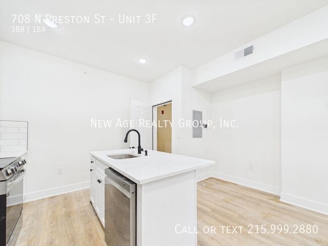 708 N Preston St, Unit Unit 3F in Philadelphia, PA - Building Photo - Building Photo