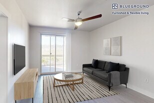 13195 W Progress Cir in Littleton, CO - Building Photo