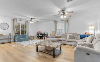 807 Thayor St in Norfolk, VA - Building Photo - Building Photo