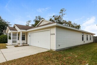 13578 Ashford Wood Ct W in Jacksonville, FL - Building Photo - Building Photo