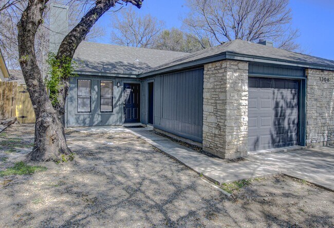 1306 Bonnie Brae St in Austin, TX - Building Photo - Building Photo