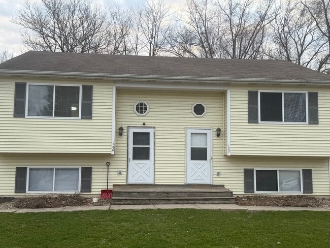 122 Jeffrey St, Unit 122JeffreySt