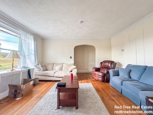 property at 28 Manet Rd
