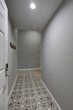 206 Mountain Park Blvd SW in Issaquah, WA - Building Photo - Building Photo