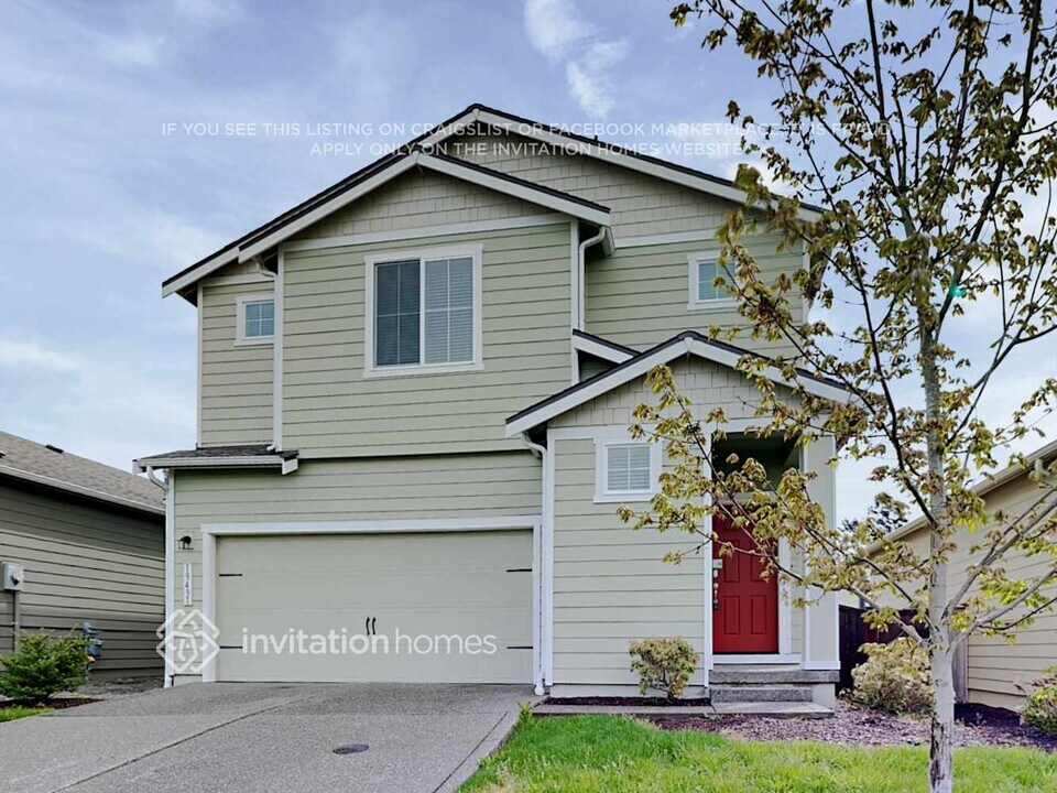 19431 21st Ave Ct E in Spanaway, WA - Building Photo