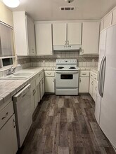 13806 Red Hill Pl in Victorville, CA - Foto de edificio - Building Photo