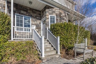 132 N Fullerton Ave in Montclair, NJ - Building Photo