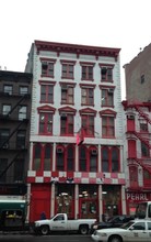 304 Canal St in New York, NY - Building Photo - Building Photo