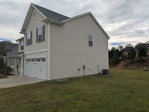 2040 Perrin Ct in Winston-Salem, NC - Building Photo - Building Photo