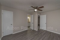 1546 Hamilton Dr photo'