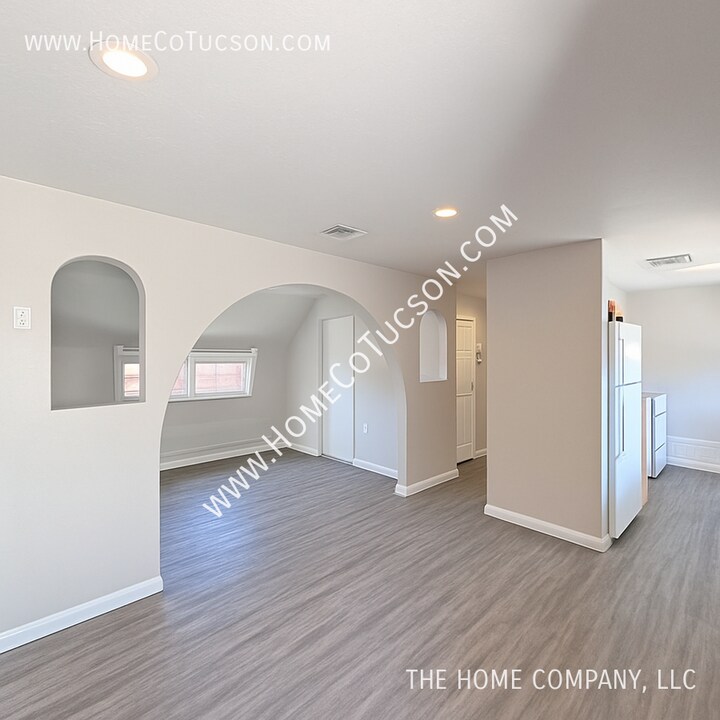 1104 W Ontario St in Tucson, AZ - Building Photo