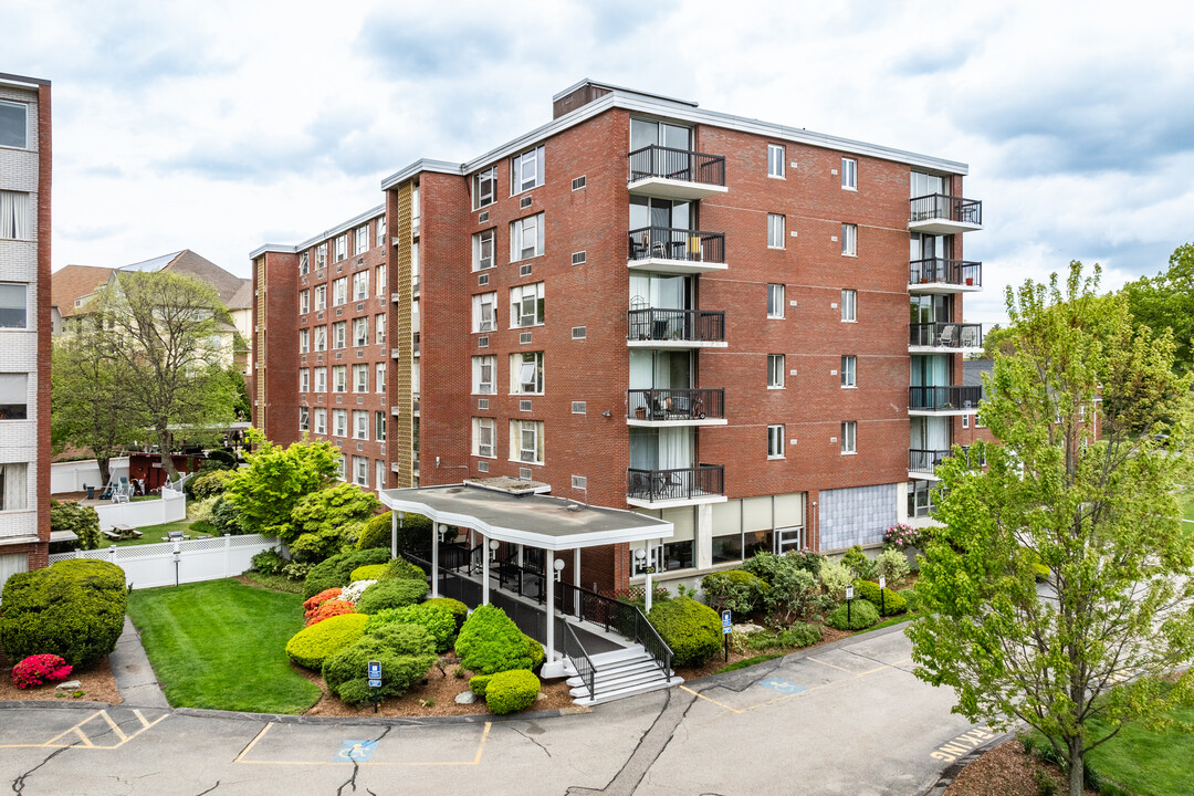 Hammond Park Condominiums in Chestnut Hill, MA - Foto de edificio