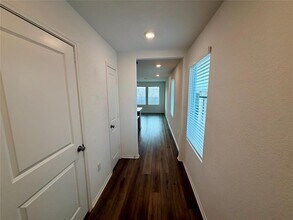 7316 Sparkling Light Dr in Del Valle, TX - Building Photo - Building Photo