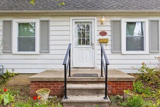 2211 Academy St in Dearborn, MI - Building Photo - Building Photo