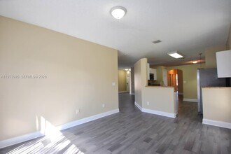 17150 NW 11th St in Pembroke Pines, FL - Building Photo - Building Photo