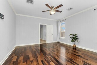 30515 Mystic Canyon Dr in Spring, TX - Foto de edificio - Building Photo