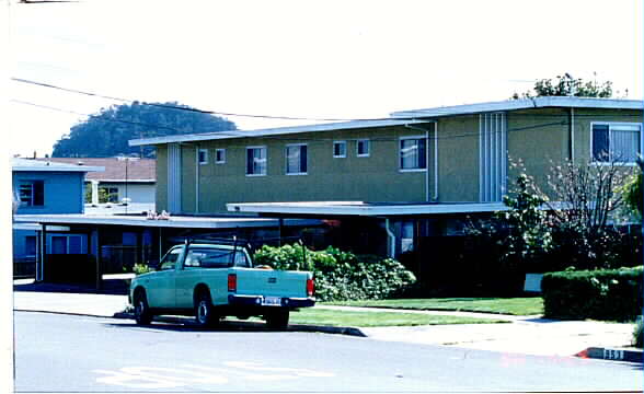 Bon Aire in El Cerrito, CA - Foto de edificio - Building Photo