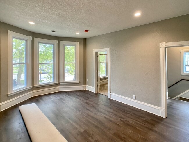 property at 258 S Pearl St