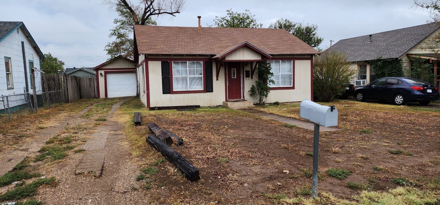 707 S Birmingham St in Amarillo, TX - Building Photo