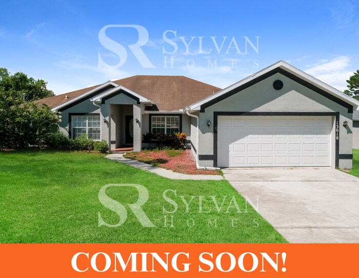 13018 Lawrence St in Spring Hill, FL - Building Photo
