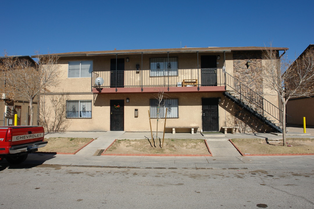 4752 Convaire Ave in Las Vegas, NV - Building Photo