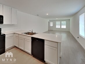 242 Willow Wy in Wilmer, TX - Building Photo - Building Photo
