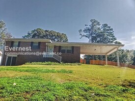 2131 Oland Cir in Marietta, GA - Building Photo