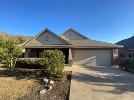 31980 Cast Iron Cv in Bulverde, TX - Building Photo