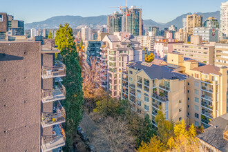 The Stafford in Vancouver, BC - Building Photo - Building Photo