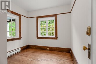 308 Manor Ave in Ottawa, ON - Building Photo - Building Photo