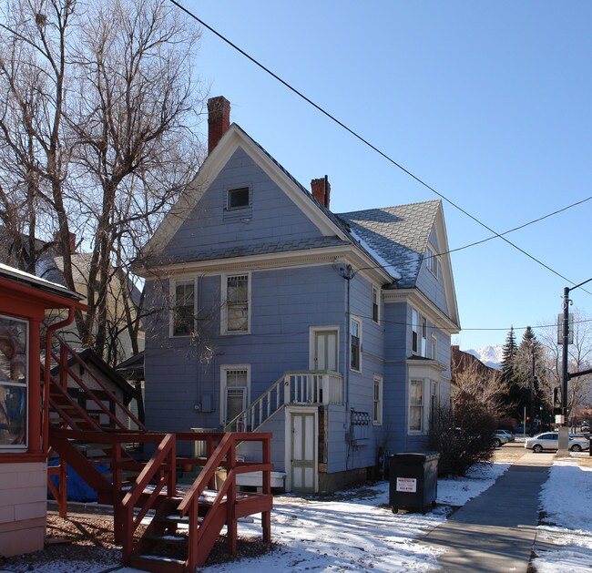1129 N Nevada Ave in Colorado Springs, CO - Building Photo - Building Photo