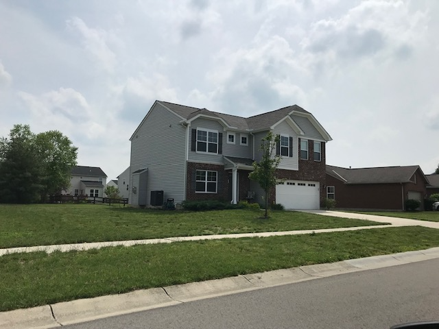 5354 River Ridge Dr in West Chester Township, OH - Foto de edificio - Building Photo