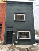 607 Gross St in Pittsburgh, PA - Building Photo