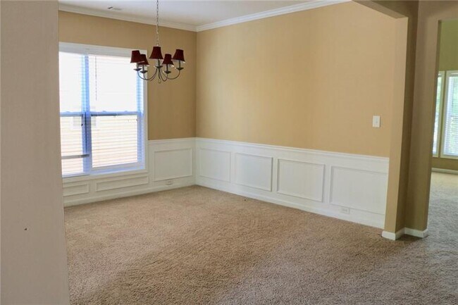 2363 Jasmine Glen Dr in Buford, GA - Foto de edificio - Building Photo