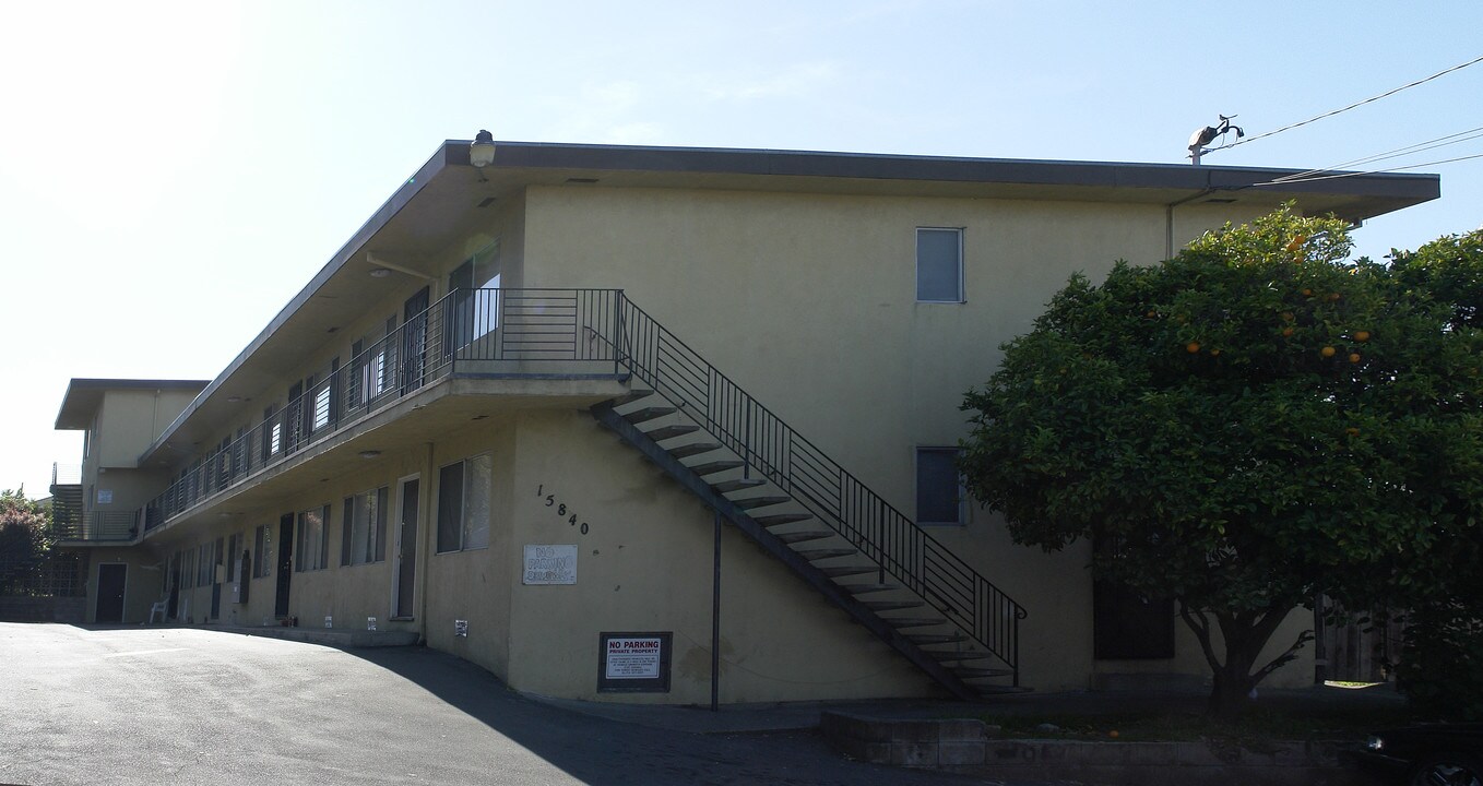 15768-15840 Marcella St in San Leandro, CA - Foto de edificio