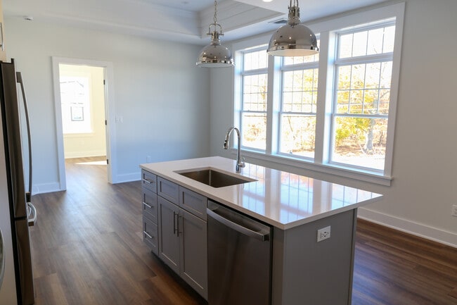 Brightwaters Lofts in Brightwaters, NY - Building Photo - Building Photo