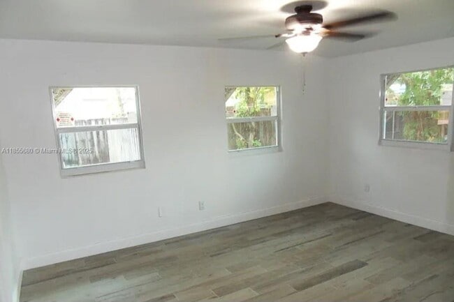 5348 NE 20th Ave in Pompano Beach, FL - Building Photo - Building Photo