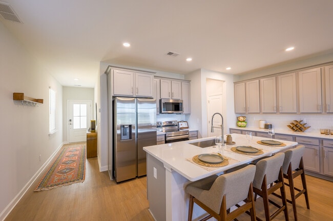 Tessa Shallowford Single-Family and Townhomes in Gainesville, GA - Foto de edificio - Building Photo