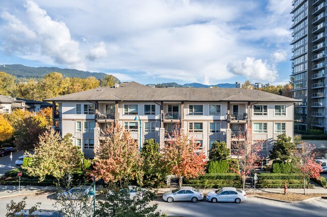 The Lodge at Nahanni in Port Moody, BC - Building Photo - Building Photo