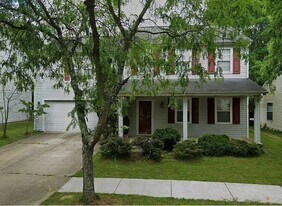 2255 S Sweetbriar Ct in Bloomington, IN - Building Photo