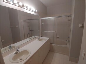 2108 Shoma Dr in West Palm Beach, FL - Building Photo - Building Photo