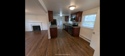 28 Harding St in Middleboro, MA - Building Photo - Building Photo