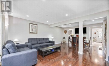 3073 Ireson Ct in Mississauga, ON - Building Photo - Building Photo