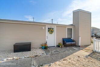 825 Leeward Dr in Forked River, NJ - Building Photo - Building Photo