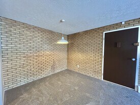 Glen Parker Wood Flats in Cincinnati, OH - Building Photo