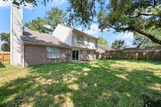 5410 Forest Trails Dr in Houston, TX - Building Photo - Building Photo