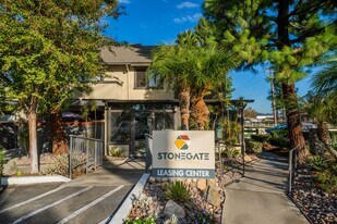 Stonegate Apartments in Riverside, CA - Building Photo