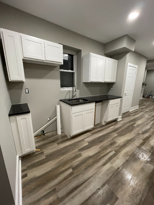 5117 Ranstead St in Philadelphia, PA - Building Photo