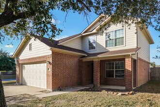 13003 Sandhill Park Ln in Houston, TX - Foto de edificio - Building Photo